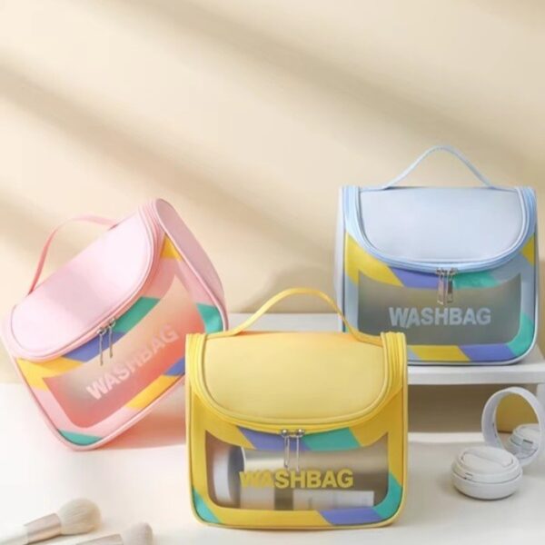 6368 LARGE MAKEUP WASHBAG WJI1023